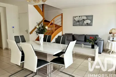 House in Pierrelaye (95480)