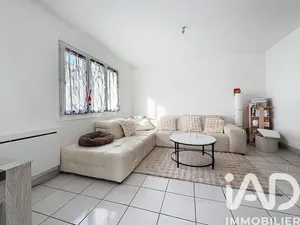 Apartment in Saint-Martin-d'Hères (38400)