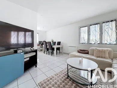 Apartment at Saint-Martin-d'Hères (38400)