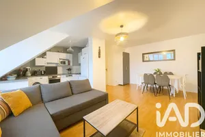 Apartment at Bailly-Romainvilliers (77700)