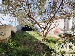 House at Bezouce (30320)