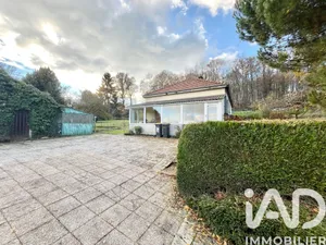 House at Pouru-Saint-Remy (08140)