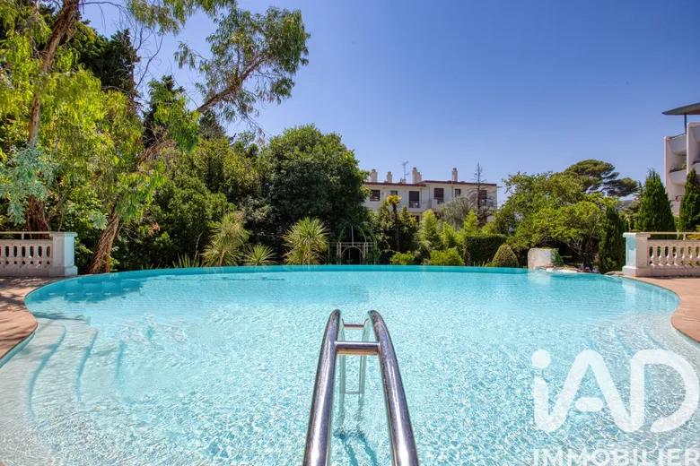Appartement 5 pièces 147 m² · à Cannes · 147,3 m² · 890 000 €