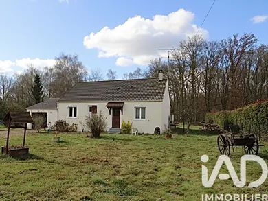 Detached house in Courtenay (45320)