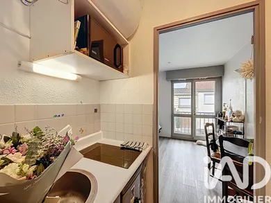 Studio à Bordeaux (33800)