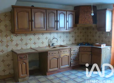 Townhouse in Lacapelle-Marival (46120)