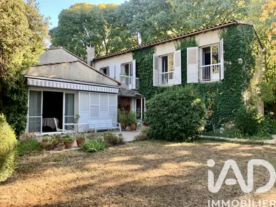 Maison traditionnelle à Garons (30128)