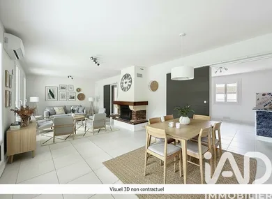 House at Mios (33380)