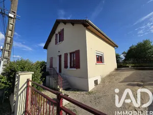 Traditional house in Lamarche-sur-Saône (21760)