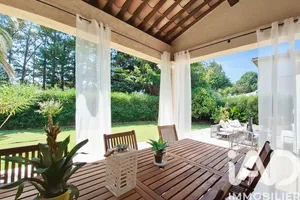 Maison à Fréjus (83600)