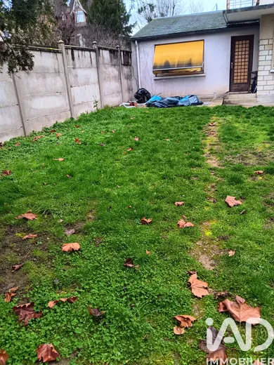 Townhouse at Melun (77000)