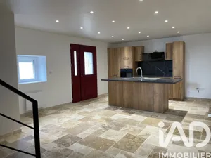 Maison d'architecte à Neuillé-Pont-Pierre (37360)