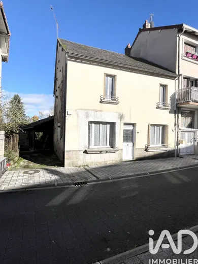 House in Giat (63620)