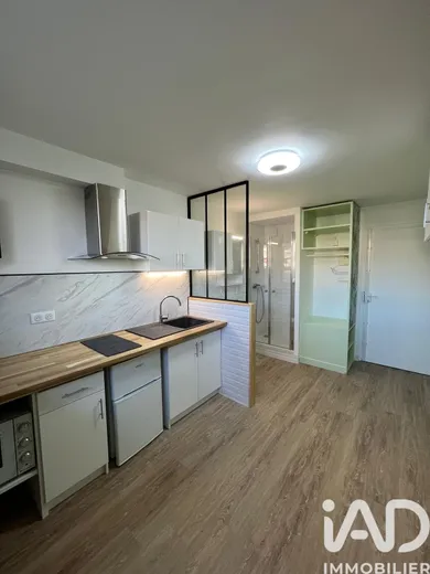 Studio in Ville-d'Avray (92410)