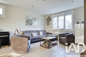 House at Houilles (78800)