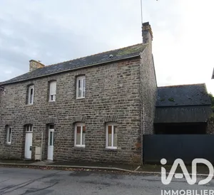 House at La Croixille (53380)