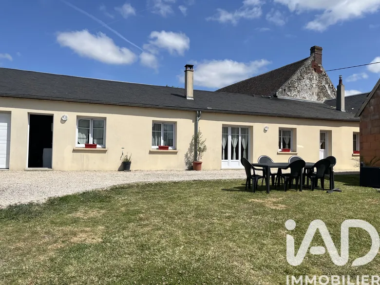 Maison 5 pièces 98 m² · à Laversines · 98 m² · 210 000 €