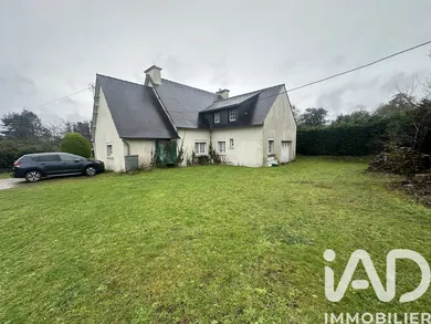 Traditional house in LE VIEUX MARCHE (22420)