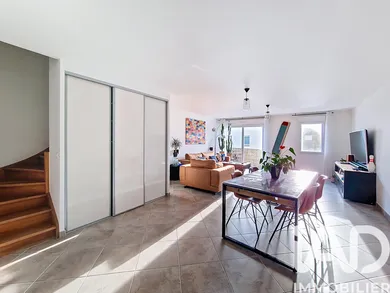 Duplex in Saint-Fargeau-Ponthierry (77310)