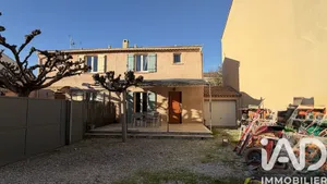 House at Monteux (84170)