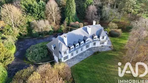 House at Saint-Fuscien (80680)