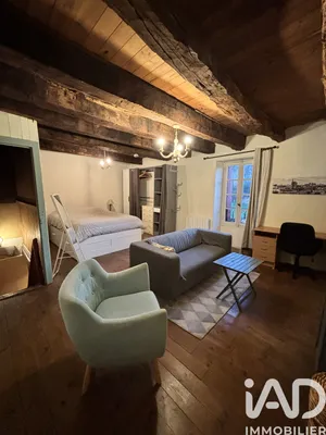 Village house at Agonac (24460)