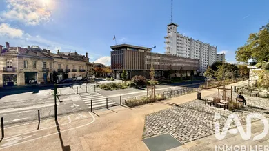Apartment in Bordeaux (33000)