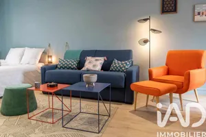 Building at Charleville-Mézières (08000)