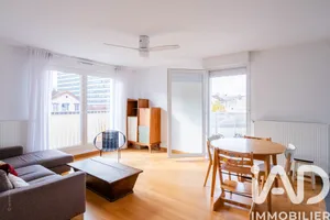 Apartment at Gentilly (94250)