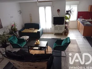 Immeuble à Fontès (34320)