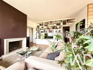 Apartment at Châtenay-Malabry (92290)