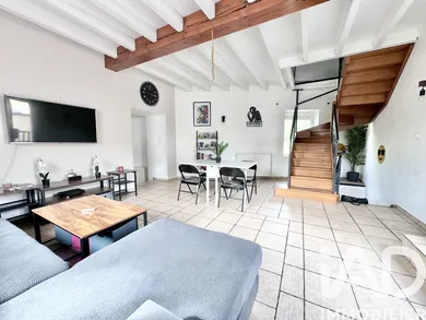 Maison de ville à Le Chambon-Feugerolles (42500)