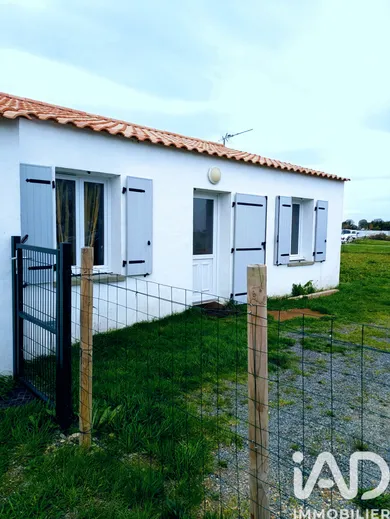 Village house in Bouin (85230)