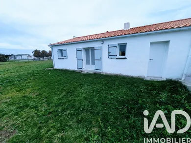 Village house in Bouin (85230)