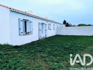 Village house in Bouin (85230)