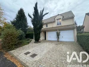 Maison traditionnelle à Tigery (91250)