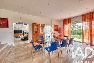 Maison à Bussy-Saint-Georges (77600)