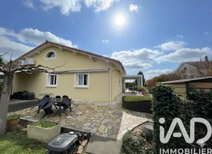 Traditional house at Veauche (42340)