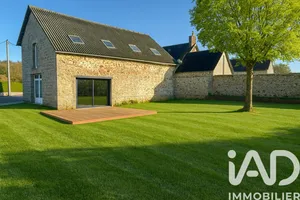 Longere at Bais (53160)