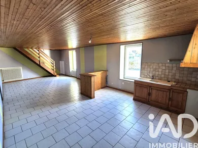Village house in Doux (79390)