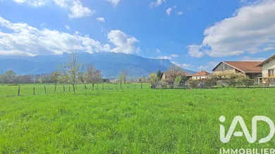 Building plot in Pontcharra (38530)