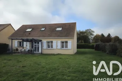 Maison traditionnelle à BLEURY-SAINT-SYMPHORIEN (28700)