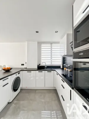 Apartment in Combs-la-Ville (77380)