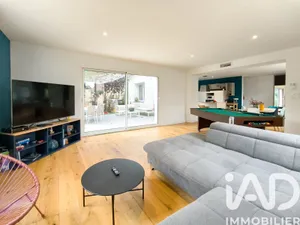 House at Montberon (31140)