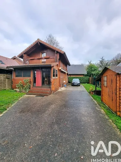 Chalet in Réau (77550)