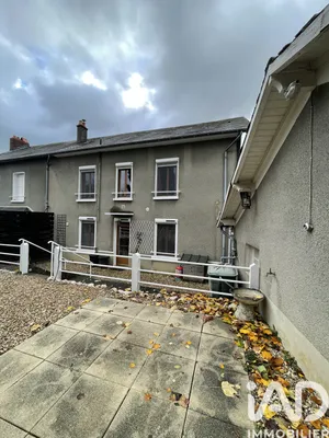 Village house in Châteauneuf-la-Forêt (87130)