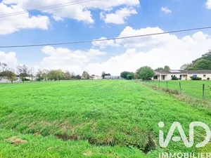 Terrain à bâtir à Mons  (17160)