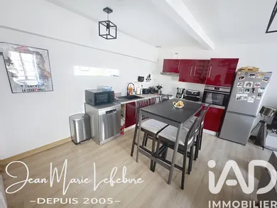 Townhouse in Condrieu (69420)