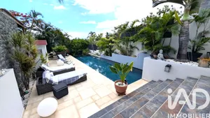 Maison d'architecte à Saint-Paul (97460)