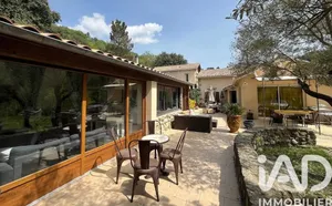 Domaine à Vals-les-Bains (07600)